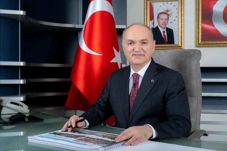 Düzce Belediye Başkanı Dr. Faruk Özlü: “Şehrimizin her noktasında işçimizin alın teri vardır”
