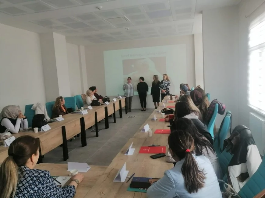 Çorum İl Sağlık Müdürlüğü Yenidoğan Bakımı Eğitimleriyle Sağlık Personelinin Yetkinliğini Artırdı