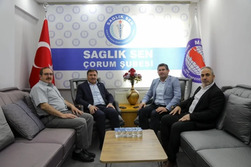 Memur-Sen Genel Başkan Yardımcısı Ali Yıldız Çorum’da Sağlık-Sen Başkanı Ahmet Saatçi’yi ziyaret etti