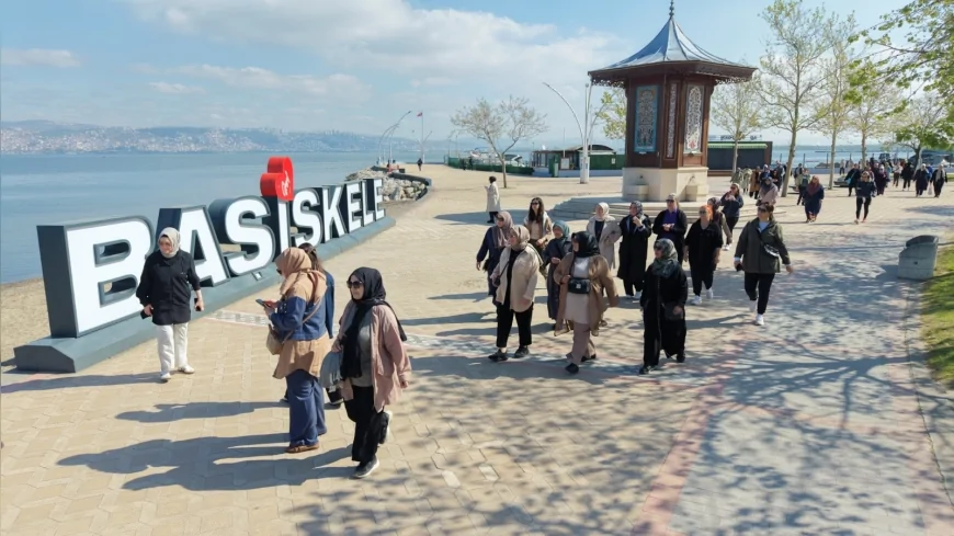 Başiskele Belediyesi Kadın ve Aile Hizmetleri etkinliğinde kadınlar sağlıklı yaşam için sahilde buluştu