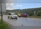 Çorum-Samsun kara yolunda otomobil ile hafif ticari araç çarpıştı 3 çocuk yaralandı