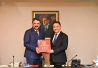 Ankara Kent Konseyi Başkanı Halil İbrahim Yılmaz, DEVA Partisi Genel Başkanı Ali Babacan’ı ziyaret etti