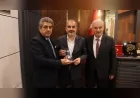 TÜRK DÜNYASI GAZETECİLER FEDERASYONU HEYETİNDEN ELAZIĞ TİCARET VE SANAYİ ODASI BAŞKANI İDRİS ALAN’A ZİYARET