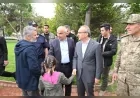 Malatya Büyükşehir Belediye Başkanı Sami Er deprem sonrası sahaya indi vatandaşlarla görüştü