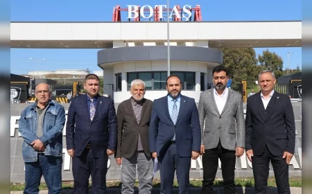Yeniden Refah Partisi Adana İl Başkanı Özkut Özdemir BOTAŞ Önünden “Vanaları Kapatın” Çağrısı Yaptı