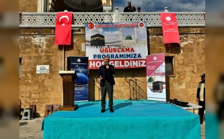 Çorum’da 325 Hac Yolcusu Kur’an ve Dualarla Kutsal Topraklara Uğurlandı