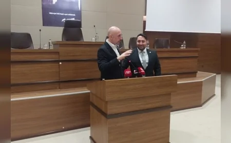 İYİ Parti Grup Başkanvekili Uğur Poyraz Çorum’da partililerle buluştu, “Siyasetin görevi güzel konuşmak değil, doğru dinlemektir”