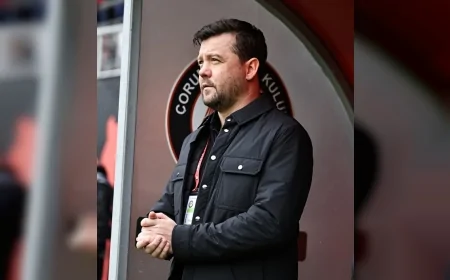 ARCA ÇORUM FK TEKNİK DİREKTÖRÜ UĞUR UÇAR: “PLAY-OFF SÜRECİNDE HER ANI DOĞRU OYNAMAK ZORUNDAYIZ”