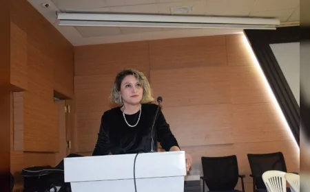 Eğitim-İş Çorum Şube Başkanı Tuba Demirel: “Basın özgürlüğü demokrasinin taşıyıcı kolonu”