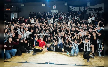 Gençlik ve Spor Bakanı Dr. Osman Aşkın Bak: “Şampiyon Beşiktaş’ı kutluyorum”