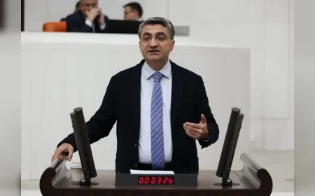 DEVA Partisi Genel Başkan Yardımcısı Mehmet Emin Ekmen: “Bu bir afettir, çiftçinin zararı vakit kaybetmeden karşılanmalı”