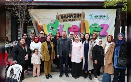 Pursaklar Belediye Başkanı Ertuğrul Çetin Endemik Vadi’de Hıdırellez coşkusunu kursiyerlerle paylaştı