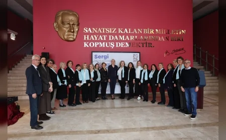 Eskişehir’de açılan “26 Göç 26 Hikâye 26 Çizer” sergisi göçün hafızasını sanatla buluşturdu
