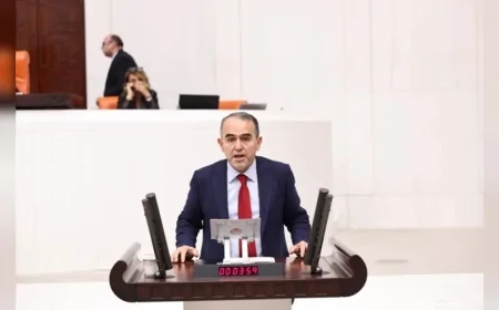 DEVA Partisi Genel Başkan Yardımcısı Sadullah Ergin: “Sorun hız eksikliği değil, aksine aşırı hız arzusudur”