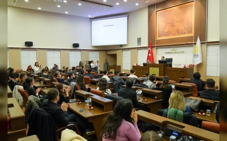 TEPEBAŞI BELEDİYE BAŞKANI AHMET ATAÇ “TEPEBAŞI’NIN YARINLARINI GENÇLERLE BİRLİKTE KURACAĞIZ”