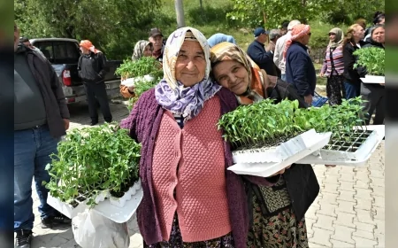 Bornova Belediye Başkanı Ömer Eşki: “150 bin fideyle yerel üretimi güçlendiriyoruz”