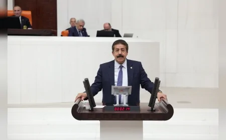 AK Parti Erzurum Milletvekili Av. Abdurrahim Fırat: “Avukatlar Düşmanınız Değil, Değer Görmeyi Hak Ediyor”