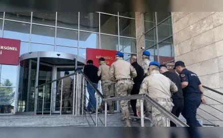 İçişleri Bakanlığı: “Diyarbakır ve Mersin’de 216 Kilogram Uyuşturucu Ele Geçirildi, 87 Şüpheli Tutuklandı”