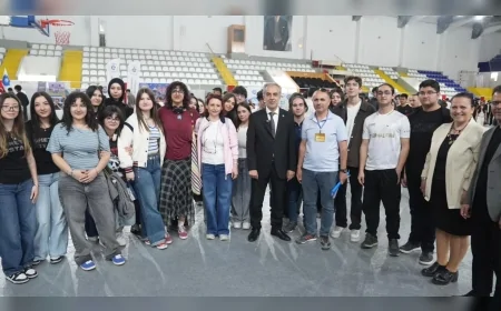Ege Üniversitesi “28. Tanıtım Günleri”nde Aday Öğrencileri Kampüste Buluşturdu