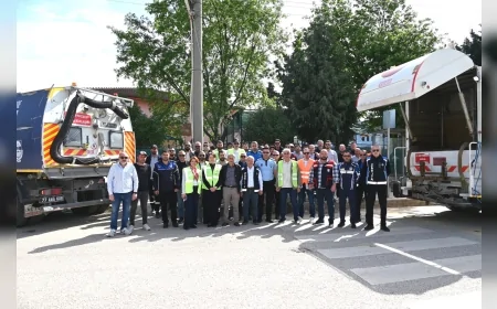 Yalova Belediyesi “Belediyem Mahallemde” Projesiyle İsmetpaşa Mahallesi’nde Kapsamlı Çalışma Yürüttü