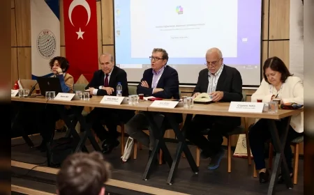 Odunpazarı’nda düzenlenen uluslararası ilişkiler kongresinde küresel gündem ve Türkiye’nin stratejik konumu ele alındı