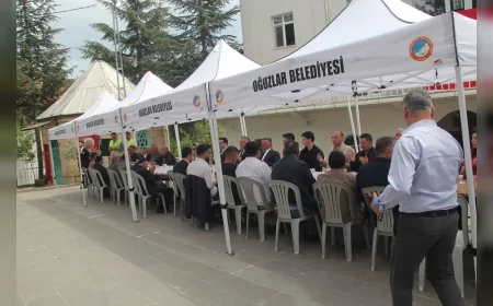 Oğuzlar Belediye Başkanı Mustafa Cebeci’nin Katılımıyla Hıdırellez, Karadonlu Can Baba Anma ve Aşure Programı İlçede Yoğun İlgi Gördü