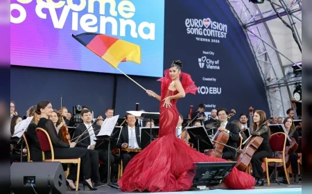 Almanya’nın Eurovision 2026 temsilcisi Sarah Engels “Fire” ile Viyana sahnesinde güç ve yeniden doğuş hikâyesi anlattı