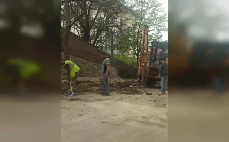 ASKİ ÇANKAYA KEKLİKPINARI’NDA 40 YILLIK ASBESTLİ SU HATLARINI YENİLİYOR