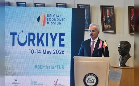ULAŞTIRMA VE ALTYAPI BAKANI ABDULKADİR URALOĞLU: “TÜRKİYE, AVRUPA’NIN ORTADOĞU’YA VE AFRİKA’YA BAKAN ÖNEMLİ YÜZLERİNDEN BİR TANESİDİR”