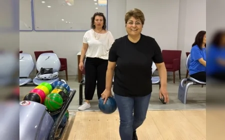 Çorum Belediyesi Anneler Günü’nde Düzenlediği Bowling Etkinliğiyle Anneleri Bir Araya Getirdi