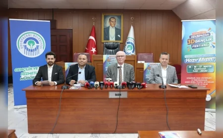 ODUNPAZARI BELEDİYE BAŞKANI KAZIM KURT: “3D GENÇLİK FESTİVALİMİZDE ARTIK USTALAŞTIK, UZMANLAŞTIK”