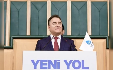DEVA Partisi Genel Başkanı Ali Babacan: “Hiç utanmaları yok, milletin derdini umursamıyorlar”