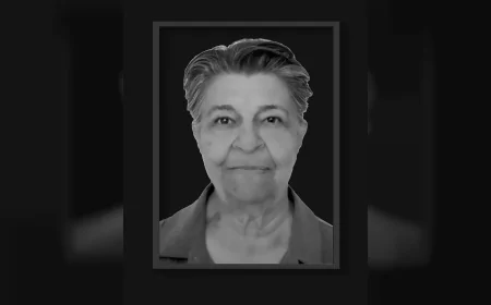 Seferihisar Belediye Başkanı İsmail Yetişkin’in annesi Emine Yetişkin hayatını kaybetti