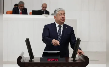 DEVA Partisi Sözcüsü Sadullah Kısacık: “Esnafı gözden çıkardınız”
