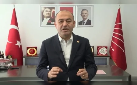 CHP Genel Başkan Yardımcısı Özgür Karabat: “Merkez Bankası’nın hedef revizyonu ekonomi programının çöktüğünü gösteriyor”