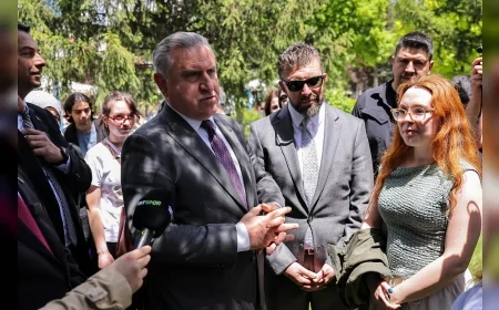 Gençlik ve Spor Bakanı Osman Aşkın Bak, Gazi FEST’te Üniversiteli Sporcularla Buluştu