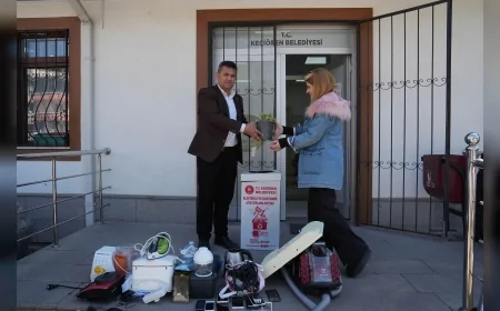Keçiören Belediyesi’nin elektronik atık kampanyasında KEÇMEK kursiyerlerinden yoğun destek