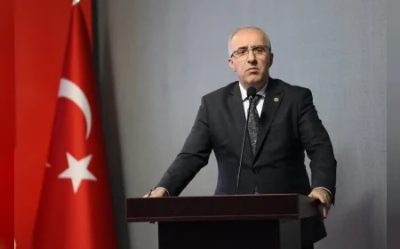 Saadet Partisi Genel Başkan Yardımcısı Mustafa Kaya: “Reşadiye-Doğanşar yolu bir an önce bitirilmelidir”