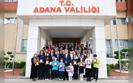 Adana’da Yeşilay Haftası Yarışmalarında Dereceye Giren Öğrencilere Ödülleri Verildi