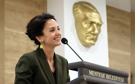 Menteşe Belediye Başkanı Gonca Köksal Aras: “Bağımsızlık meşalesi gençliğin ellerinde geleceğe taşınıyor”