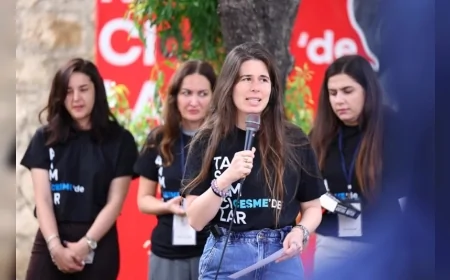 Çeşme’de Tasarımcılar Buluşması İkinci Kez Türkiye’nin Dört Bir Yanından Gelen Gençlerin Katılımıyla Gerçekleştirildi