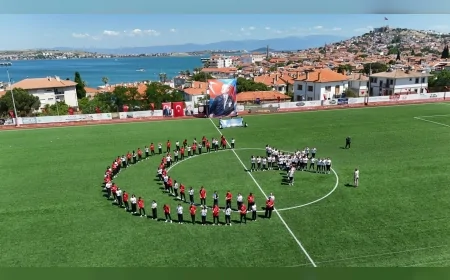 Ayvalık’ta 19 Mayıs Atatürk’ü Anma Gençlik ve Spor Bayramı Coşkuyla Kutlandı