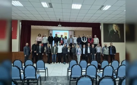 Eskişehir Büyükşehir Belediyesi Mahmudiye’de çiftçilere hububat hastalıklarıyla mücadele eğitimi verdi!