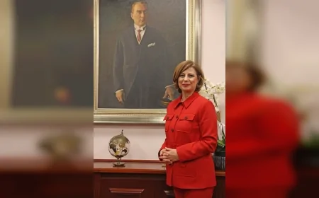 Eskişehir Büyükşehir Belediye Başkanı Ayşe Ünlüce: “19 Mayıs bağımsızlık iradesinin ve umudun simgesidir”