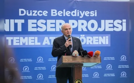 Düzce Belediye Başkanı Dr. Faruk Özlü: “Anıt Eser büyük oranda bu yıl tamamlanacak”