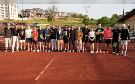 Başiskele’de 19 Mayıs Coşkusu Takımlar Tenis Şampiyonasıyla Kortlara Taşındı