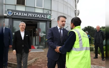 Bursa Büyükşehir Belediyesi Başkan Vekili Şahin Biba: “Çalışanlarımızın özverisi kurumumuza güç, şehrimize güven veriyor”