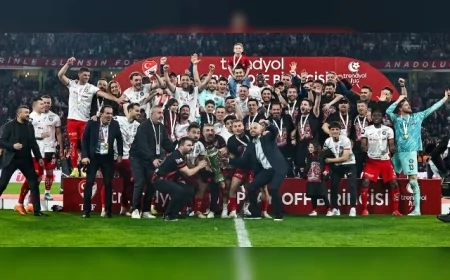 Arca Çorum FK, Esenler Erokspor’u 2-0 Yenerek Tarihinde İlk Kez Süper Lig’e Yükseldi
