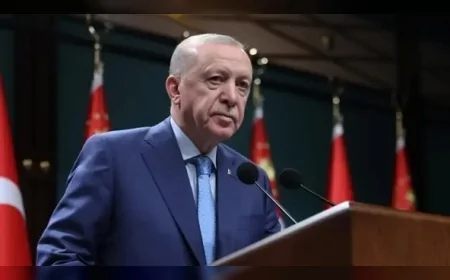 Cumhurbaşkanı Recep Tayyip Erdoğan: “Arca Çorum FK’yı ve tüm Çorumlu kardeşlerimi yürekten tebrik ediyorum