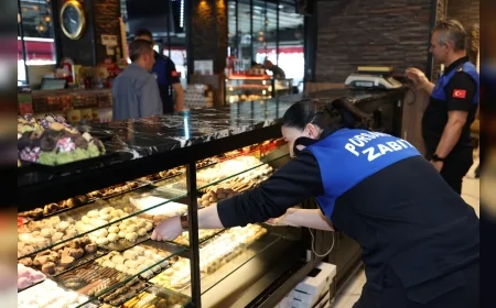 Pursaklar Belediye Başkanı Ertuğrul Çetin: “Hijyen, kalite ve ürün güvenliği konusunda tüm kontrolleri gerçekleştiriyoruz”